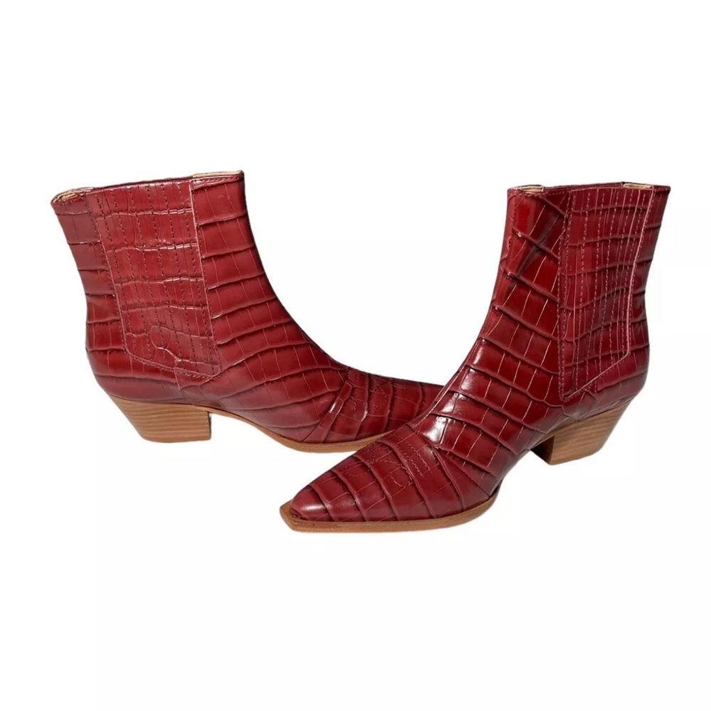 Schutz Briani Crocodile Embossed Leather Red Brown Bootie Womens size 7.5